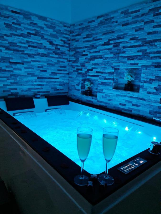 Superbe Prive Avec Jacuzzi *